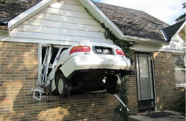 property damage car accident lawyer